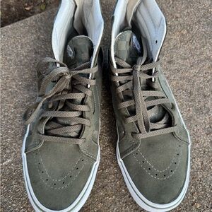 Vans Green High-Top Sneakers Skate-Style